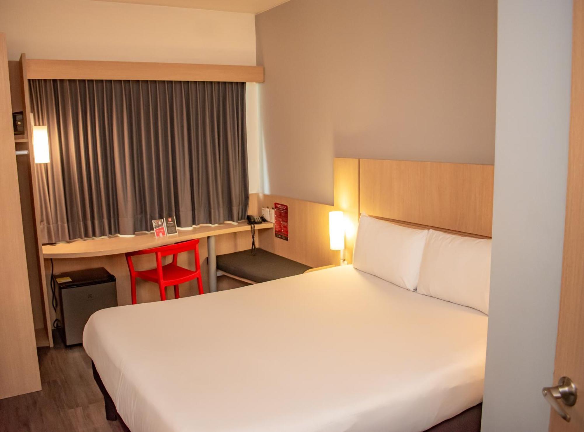 Ibis Cartagena Marbella Hotel Ngoại thất bức ảnh